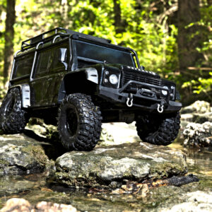 TRX-4 Land Rover Defender with Front Winch - Image 9